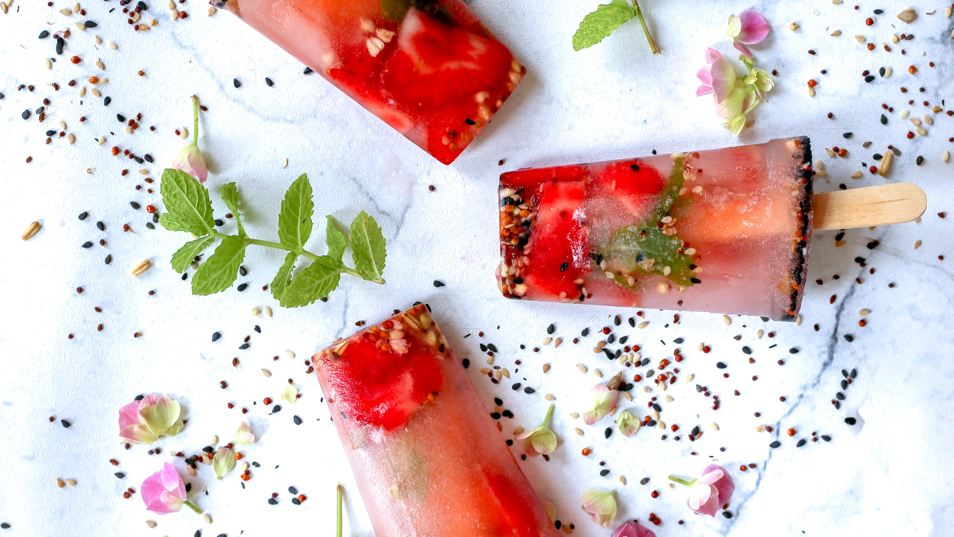 Red water Icelolly’s