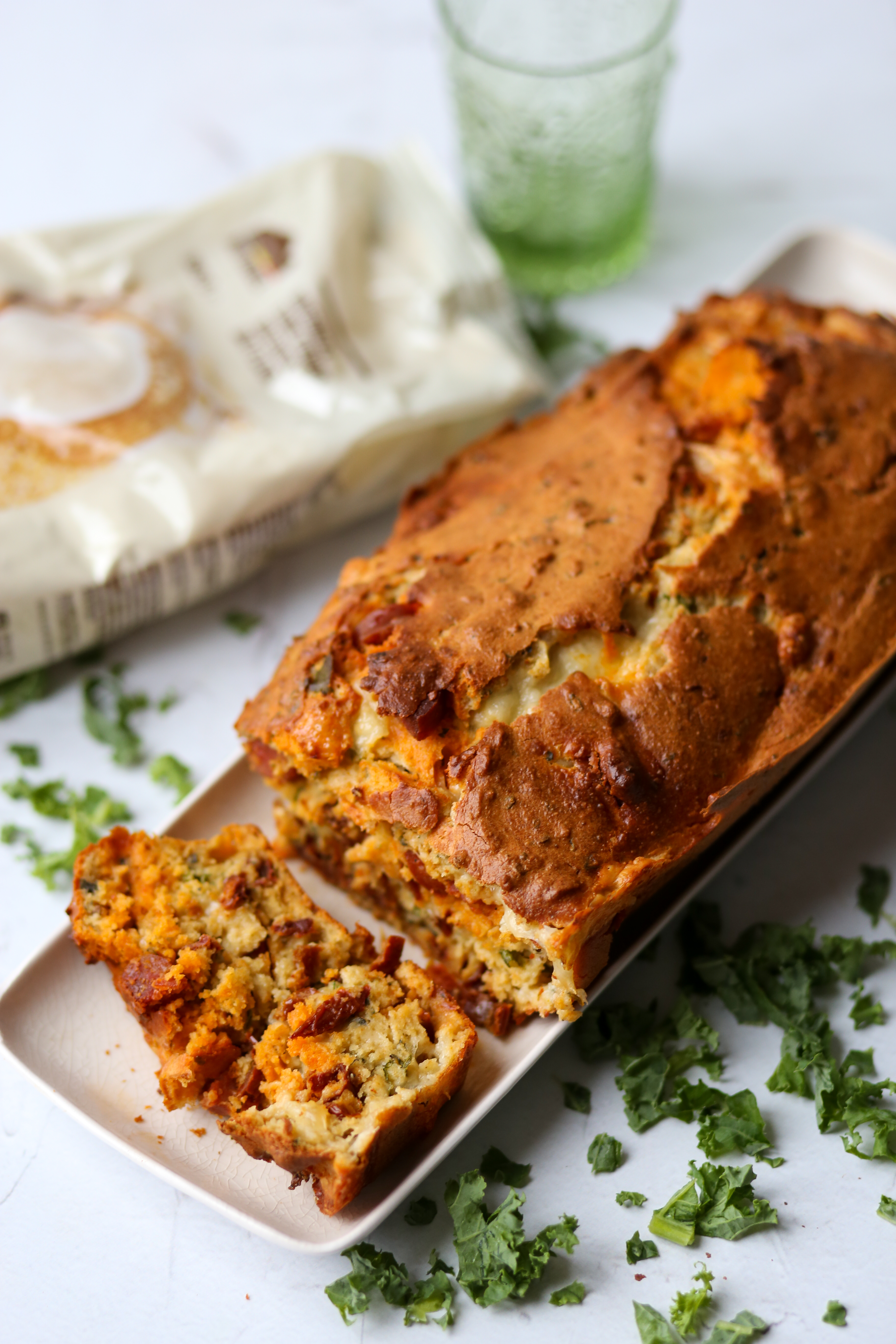 Aperocake met chorizo & zongedroogde tomaten